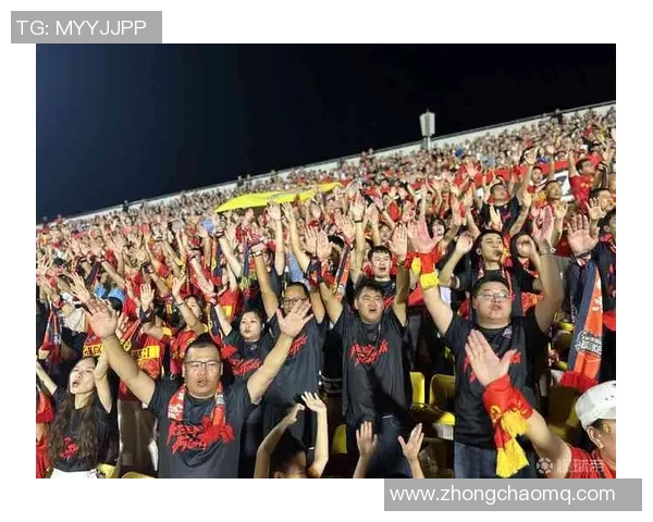 中甲广西赛区因观众互掷水杯事件遭中足联通报批评引发关注 中甲广西赛区因观众互掷水杯事件遭中足联通报批评引发关注