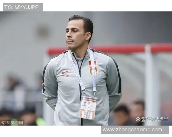 乌兹别克斯坦足协确认卡纳瓦罗及教练组抵达塔什干洽谈执教事宜